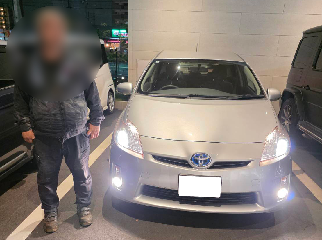 トヨタ　プリウス