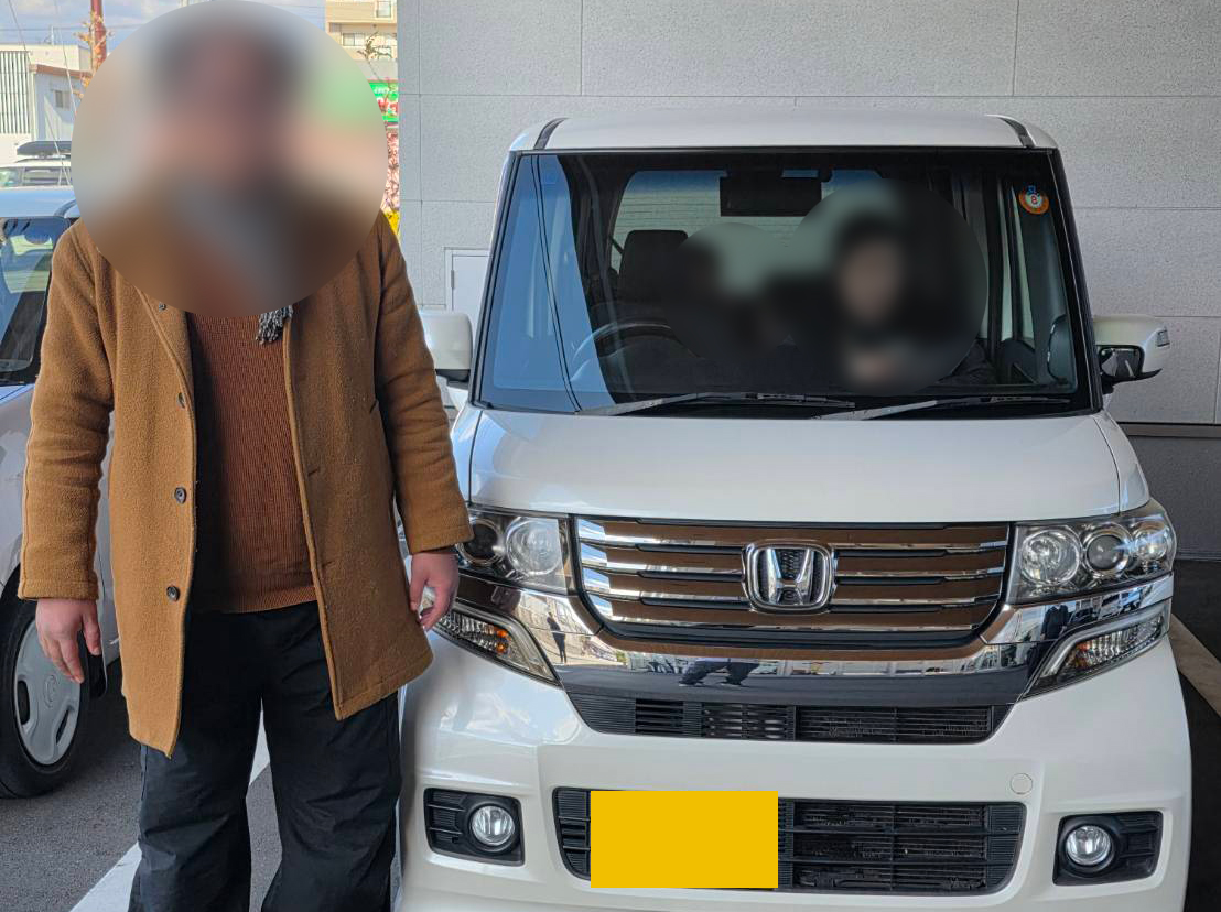 ホンダ　N-BOXカスタム